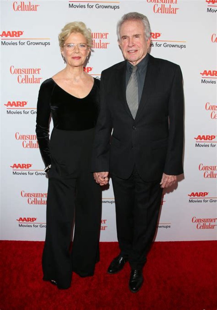 Annette Bening Relationships
