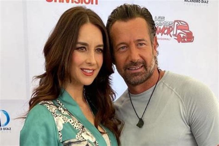 Barbara Mori Biography, Age, Partner Kenneth Ray Sigman and Children