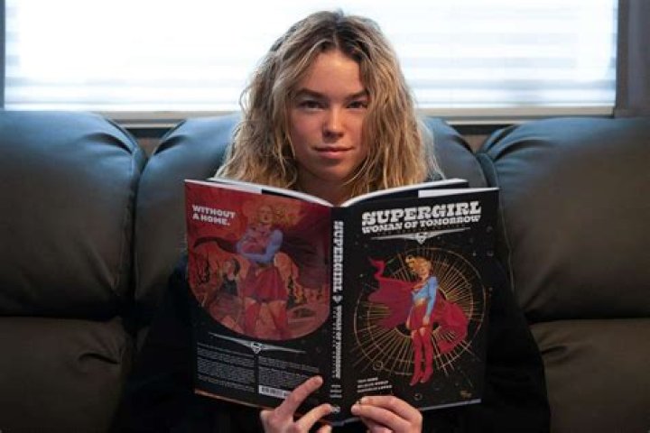 DC's Legends of Tomorrow Actress Olivia Swann Biography Archives ·