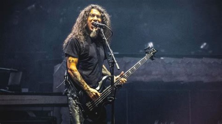 GleamVibe | Tom Araya