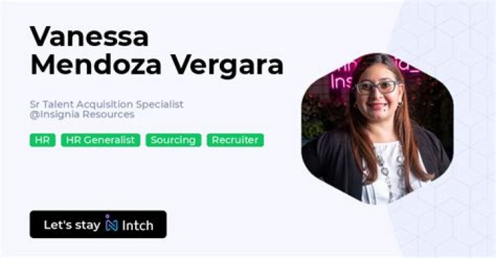 GleamVibe | Vanessa Mendoza