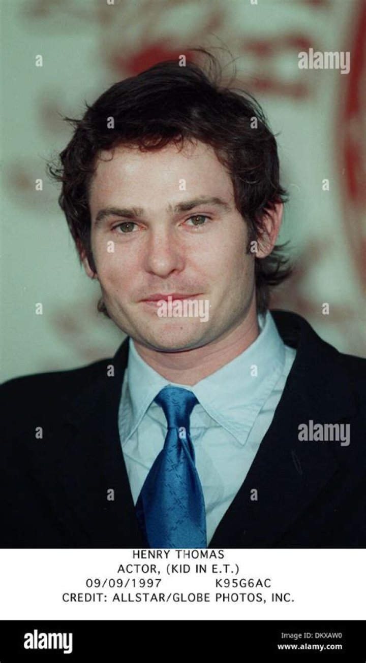 Henry Thomas Net Worth | SkyBlog