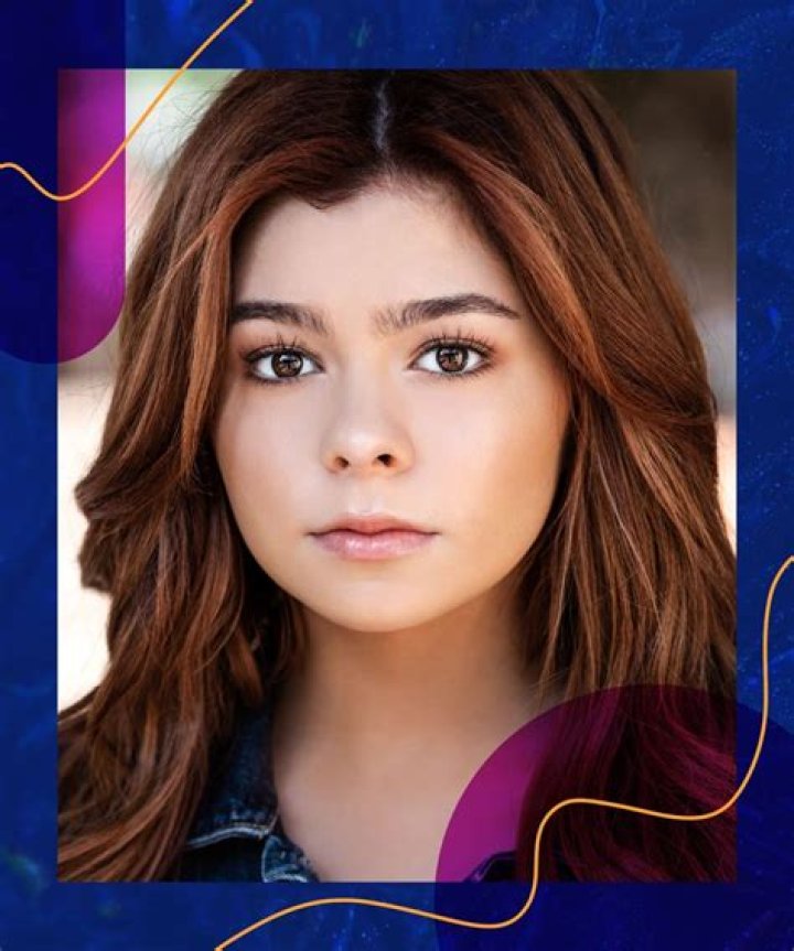 How Old Is Addison Riecke? Height, Birthday, Boyfriend, Wiki, Biography
