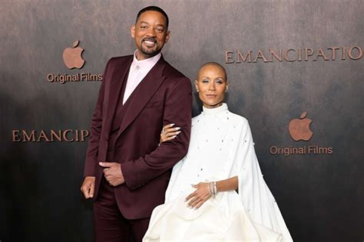 Jada Pinkett Smith: Will Smith Takes Sexy Photos of Me When I Sleep
