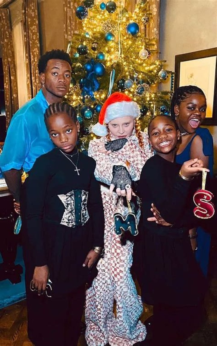 Kim Zolciaks three successful companies help fund her six children Mon 16 May 2022 12:02