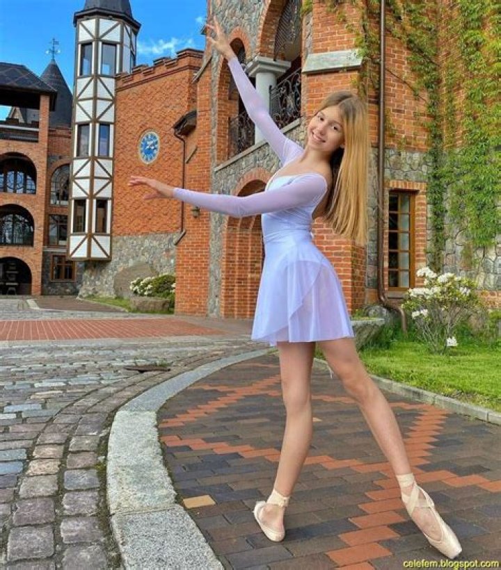 Mari Kruchkova - BlogPaper