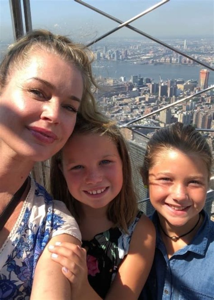 Rebecca Romijn Height, Weight, Age, Spouse, Family, Facts, Biography