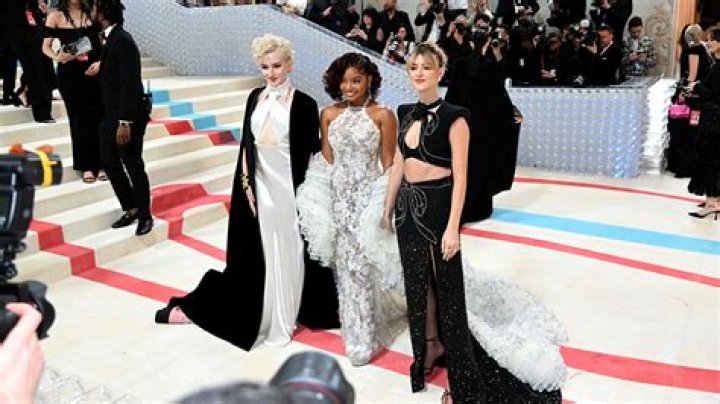 See the Best Celebrity Looks The Hollywood Reporter ·