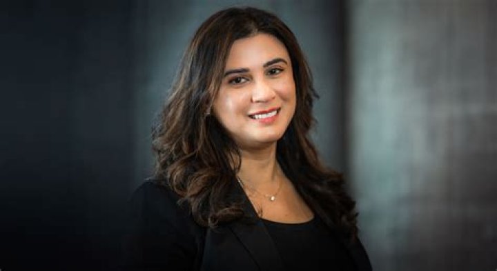 Shruti Miyashiro - BlogPaper
