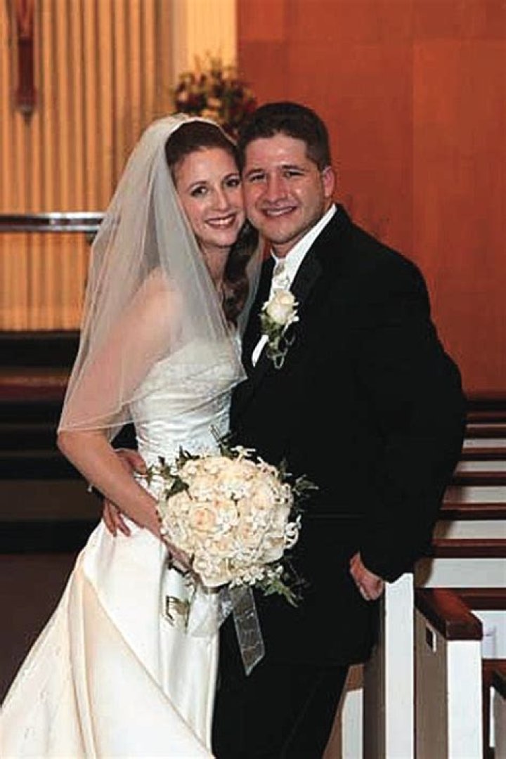 Stephanie Mead – Biography, Married, Age, Net Worth, Family