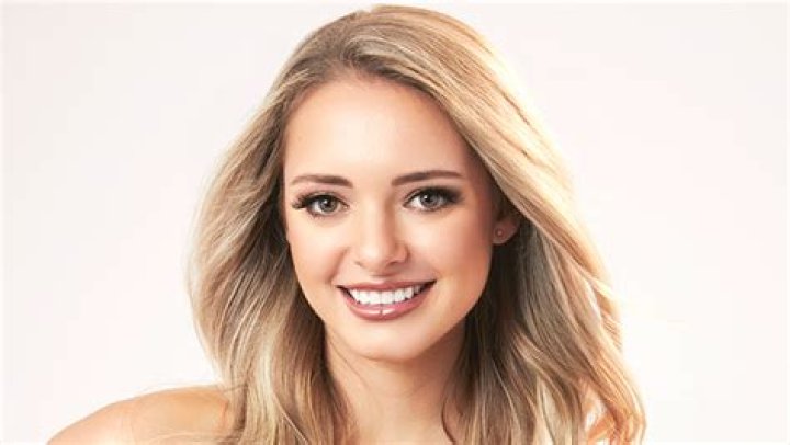 Who is Brooklyn Willie? Facts About The Bachelor Contestant Hollywood Life