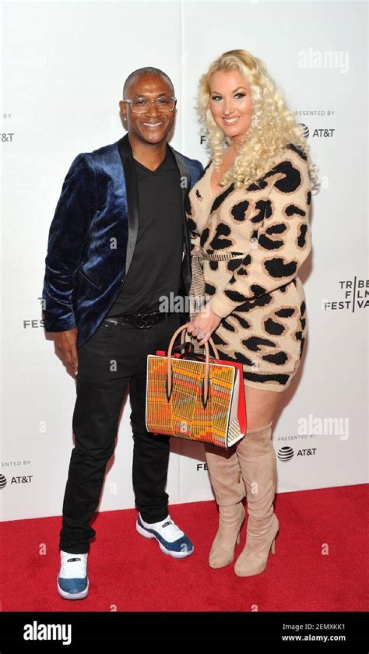 Who Is Tommy Davidson's Wife, Amanda Moore? Here's A Look At Their Relationship